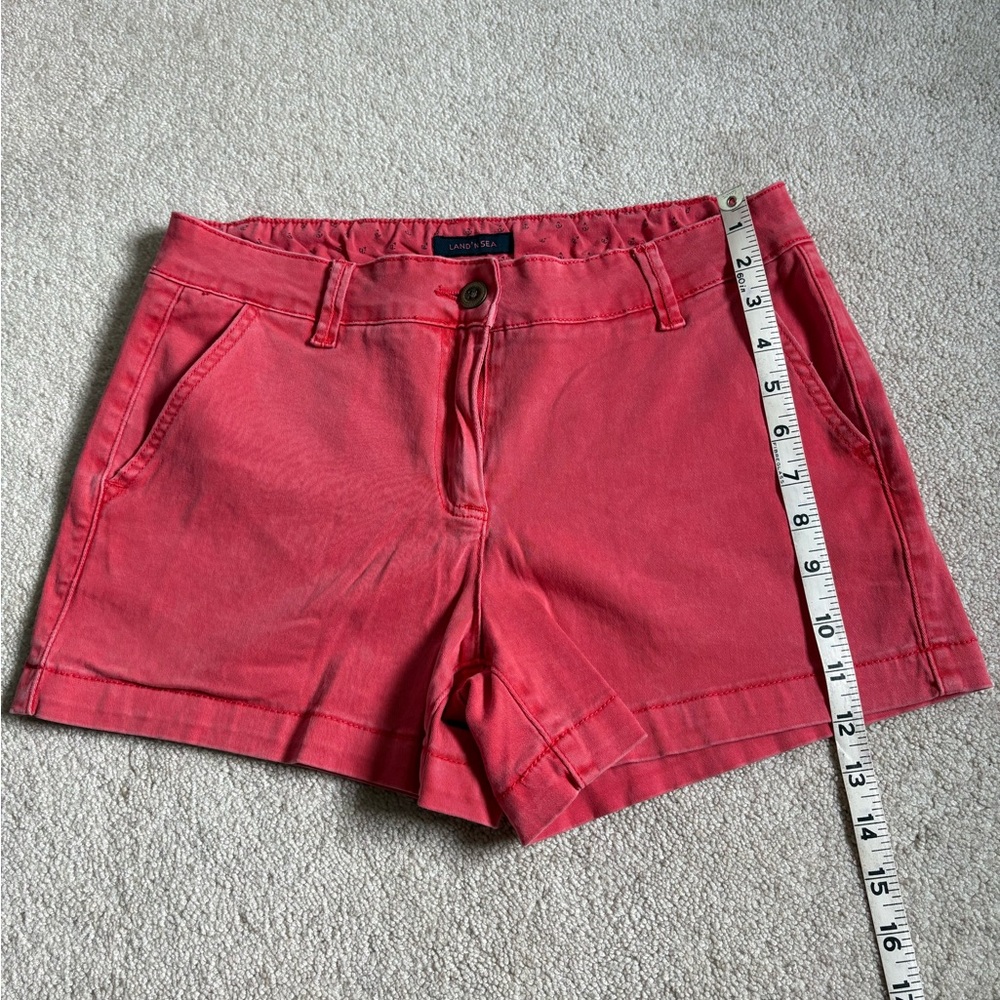 Wmn Land N Sea Salmon color shorts